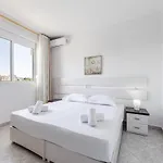 Appartamento Modern With Wifi And Access By Pikhost Golem (Tirana)