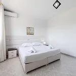 Modern With Wifi And Access By Pikhost غوليم