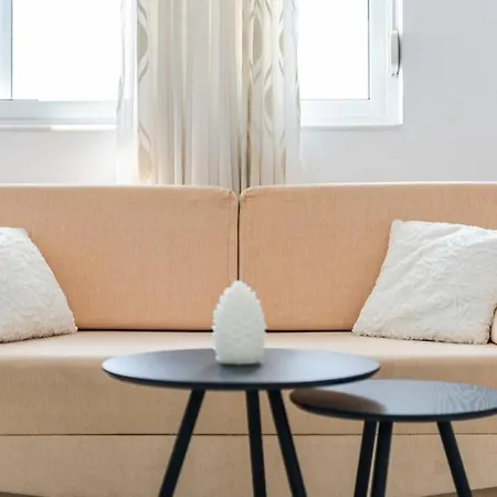 Modern With Wifi And Access Golem (Tirana)