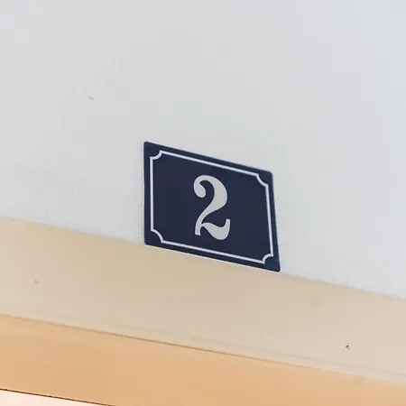 Modern With Wifi And Access * Golem (Tirana)