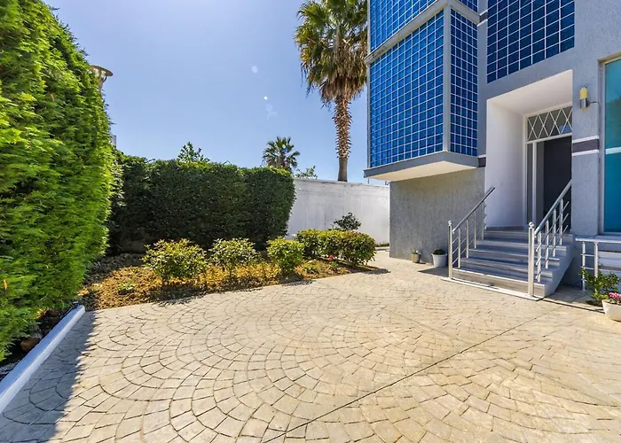 Apartment Modern With Wifi And Access By Pikhost *